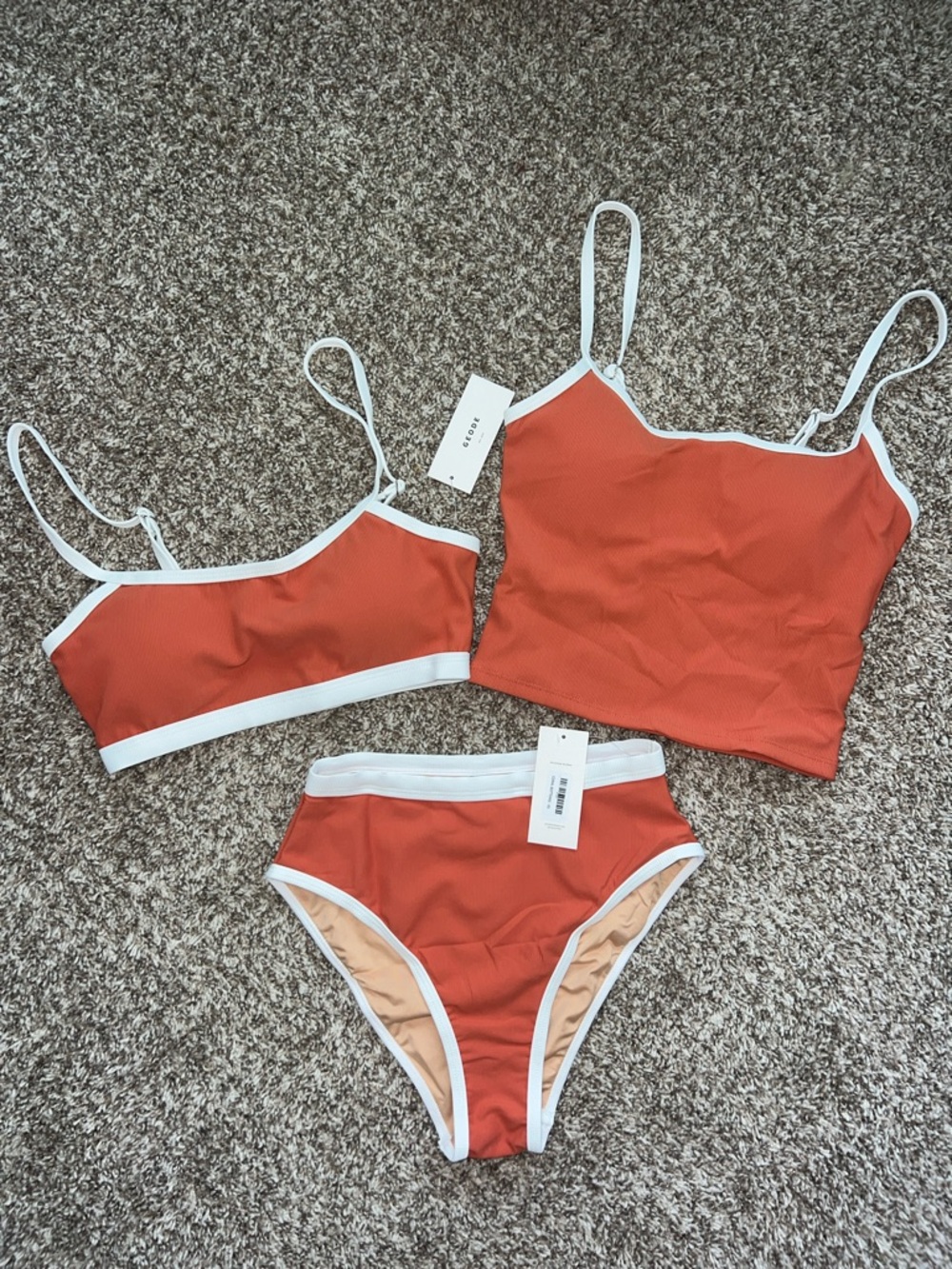 NWT! Geode Women’s Coral Swim Set with White Trim (2 tops & bottom) Cute!Sz XS!